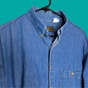 [Sold] Vintage Eddie Bauer denim button down shirt